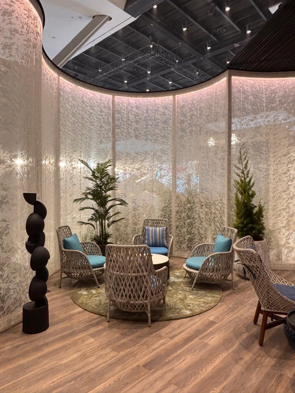 Exhibition circular seating