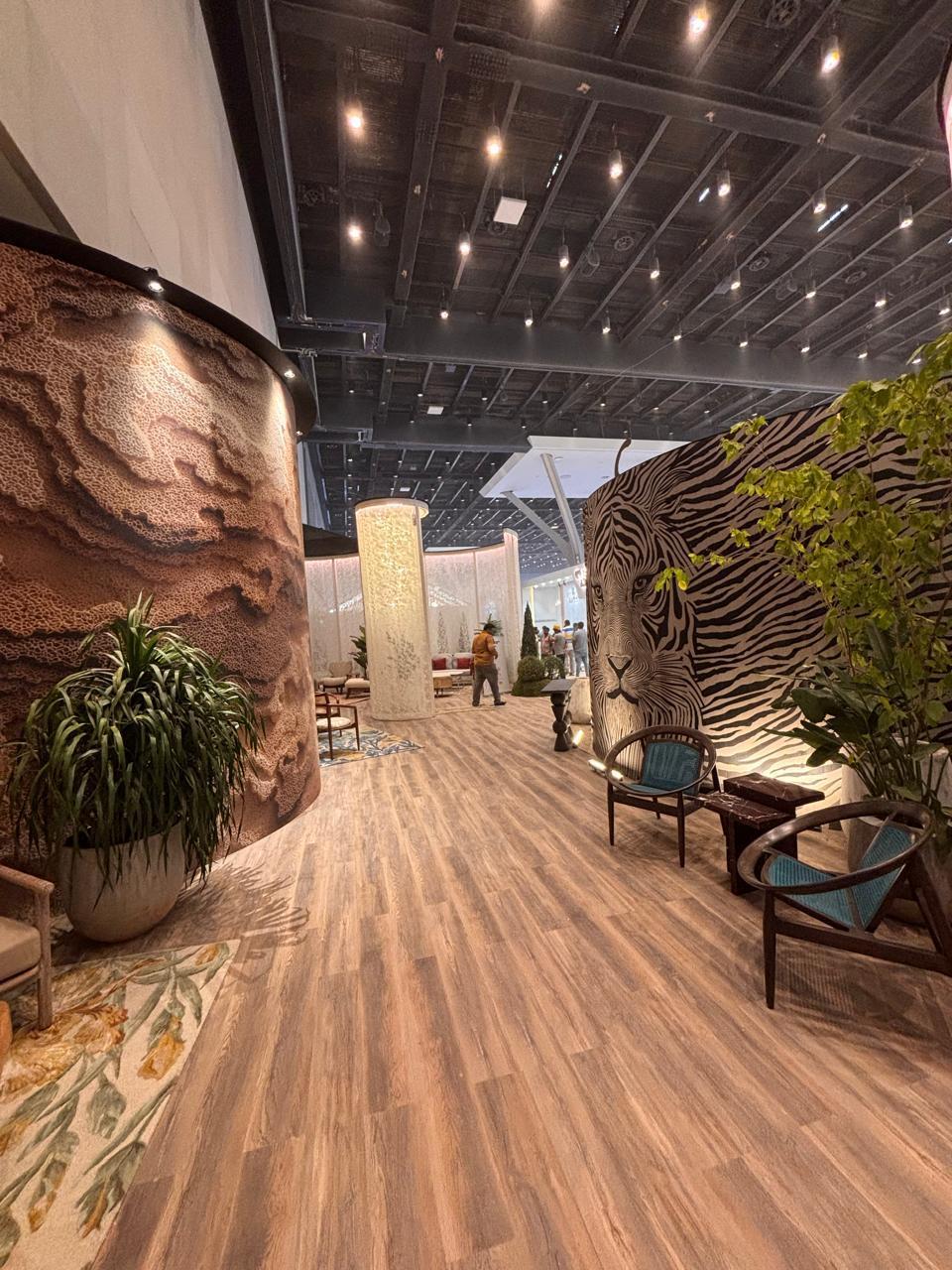 Exhibition corridor perspective